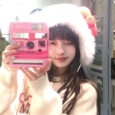 轻拍翻转小魔女 封面